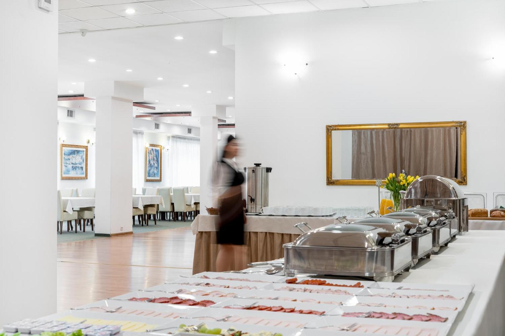 阿图尔酒店 克拉科夫 外观 照片